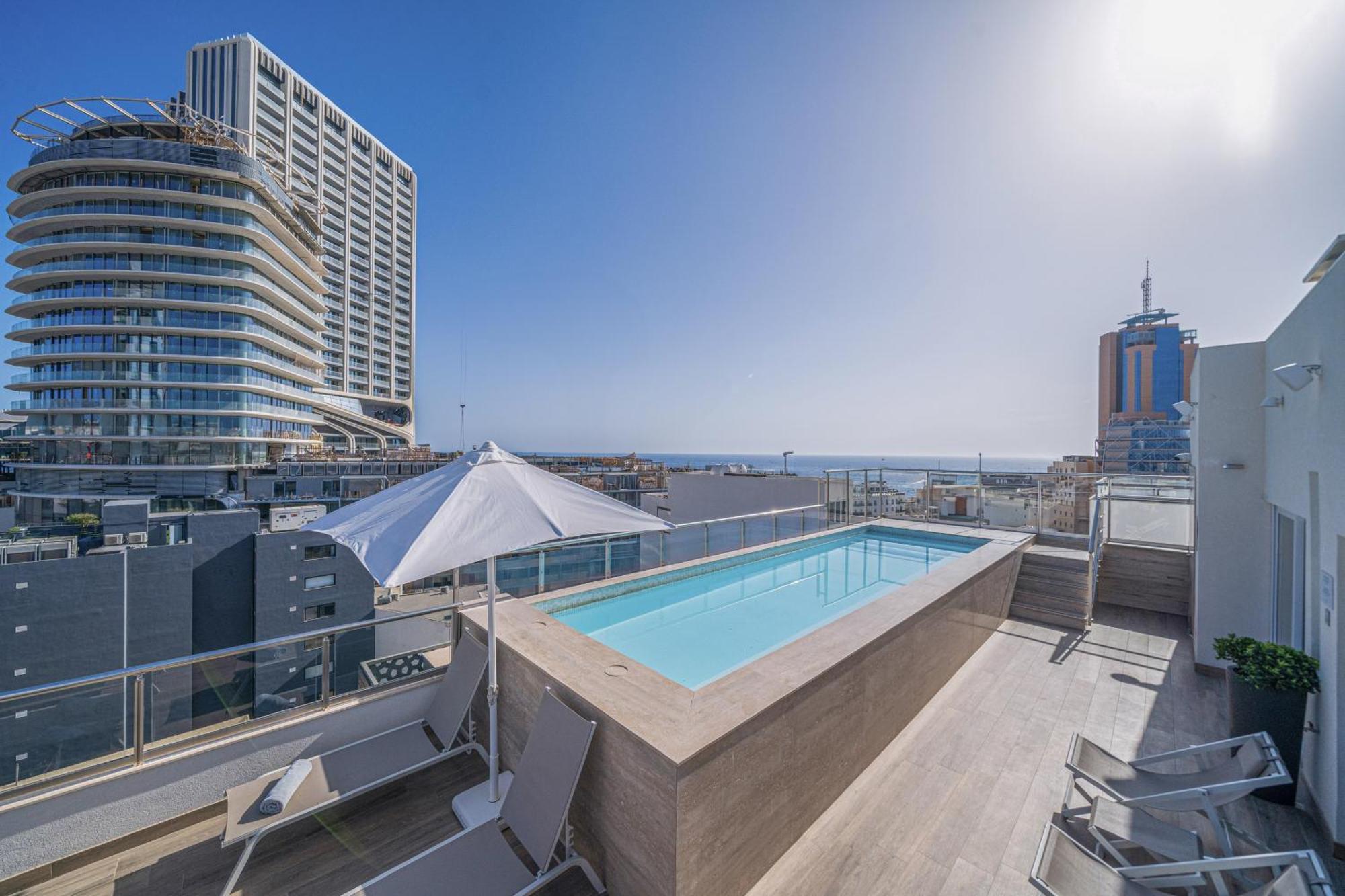 Hotel Mistral St Julian'S, Affiliated By Melia St. Julian's Exteriör bild